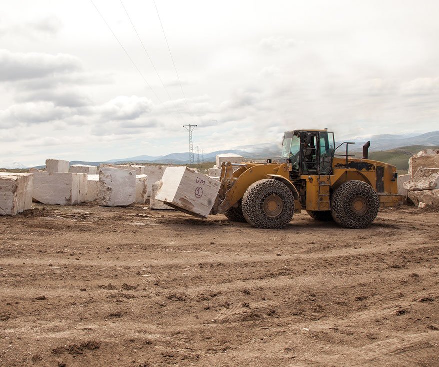 noche travertine, noche travertine cross cut, noche travertine fossil, red travertine, silver travertine, light travertine, afyon grey 