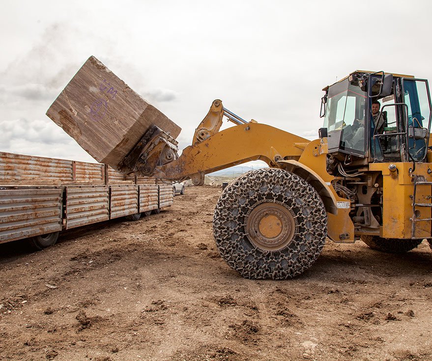 noche travertine, noche travertine cross cut, noche travertine fossil, red travertine, silver travertine, light travertine, afyon grey 
